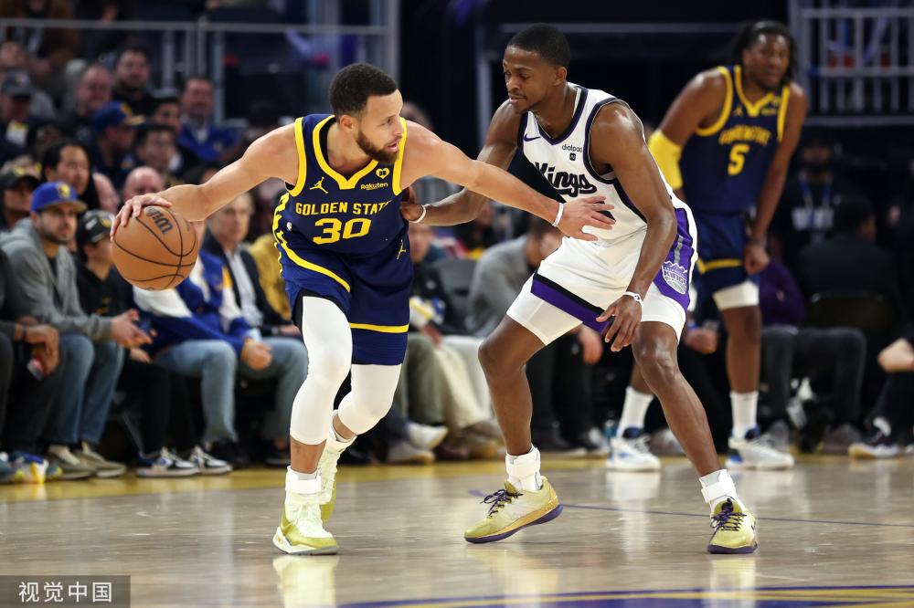 还要扮演 还要扮演