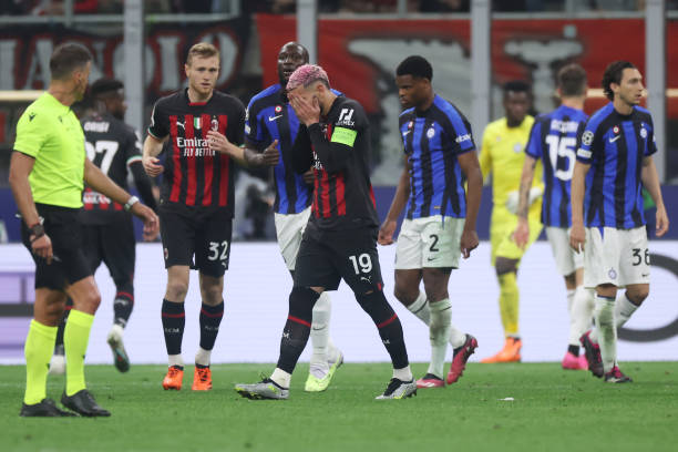 媒体上形成 媒体上形成